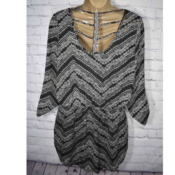 Blouse - Picture 2 of 5